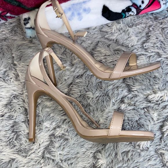 🛍️last call or donating🛍️Lulus Elise sz 8 tan patent sandal heels tan/blush - Picture 3 of 10